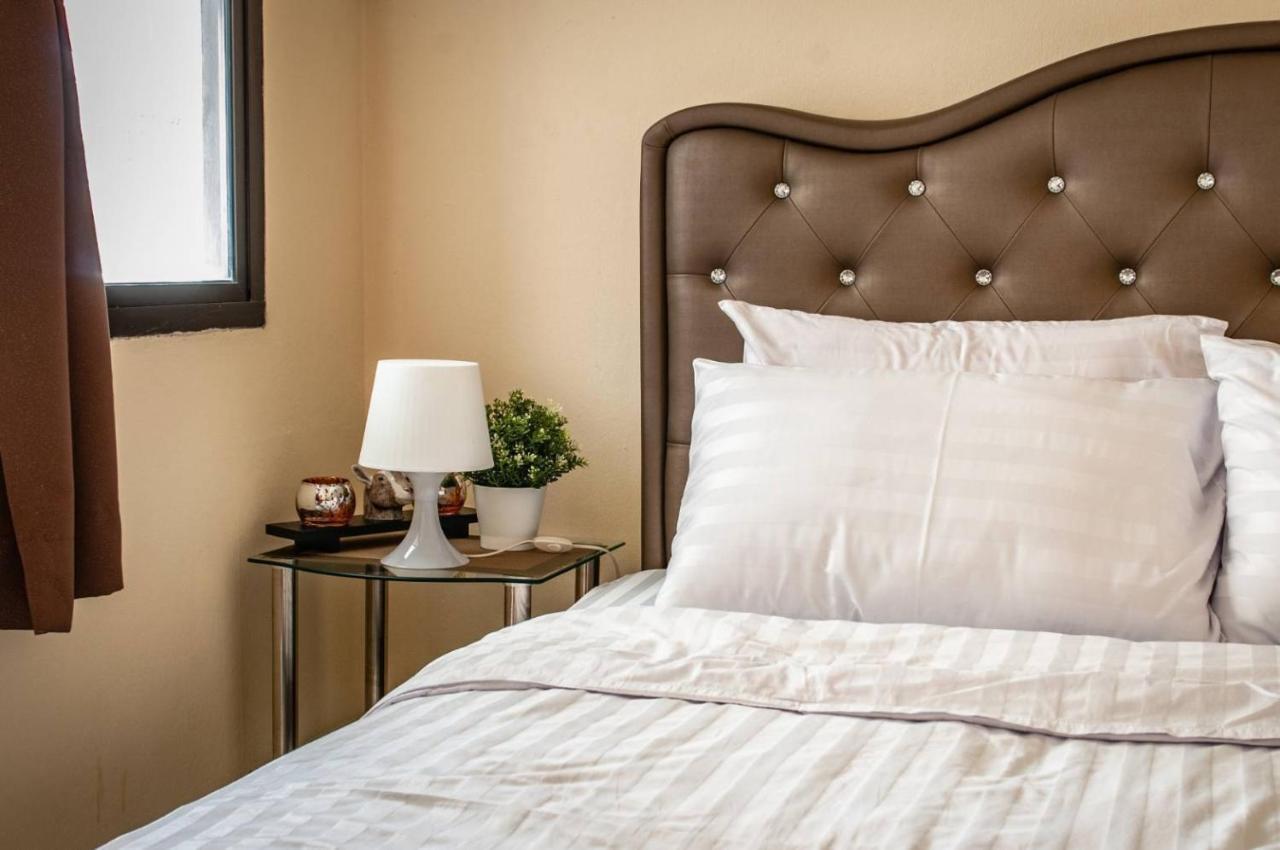 Tower Resident In The Heart Of Bangkok Shopping Center Apartment Makkasan Bagian luar foto