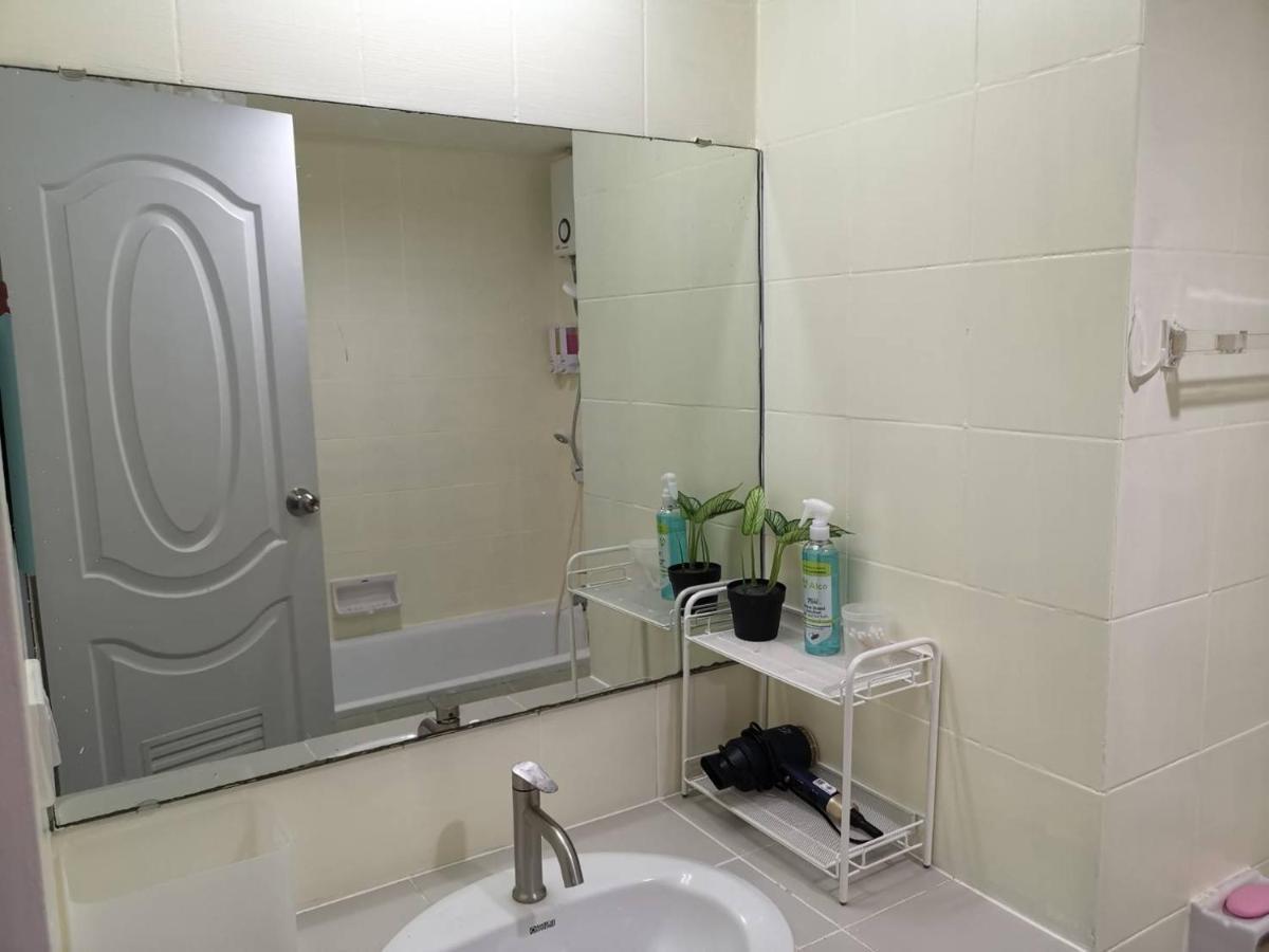 Tower Resident In The Heart Of Bangkok Shopping Center Apartment Makkasan Bagian luar foto