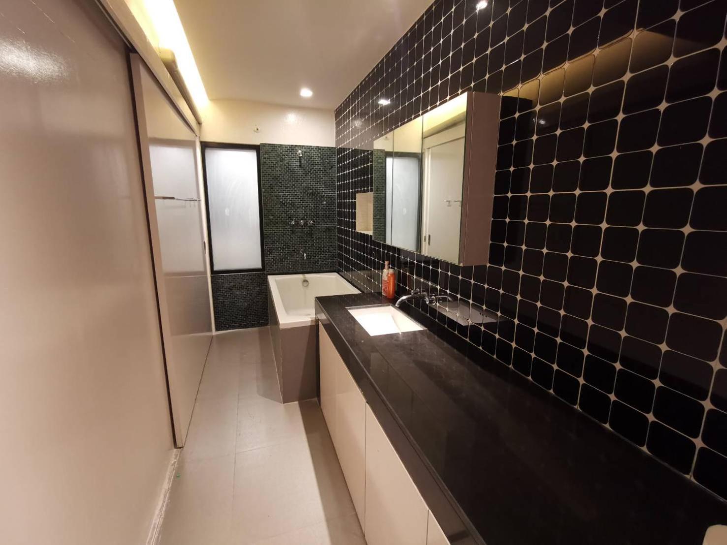 Tower Resident In The Heart Of Bangkok Shopping Center Apartment Makkasan Bagian luar foto